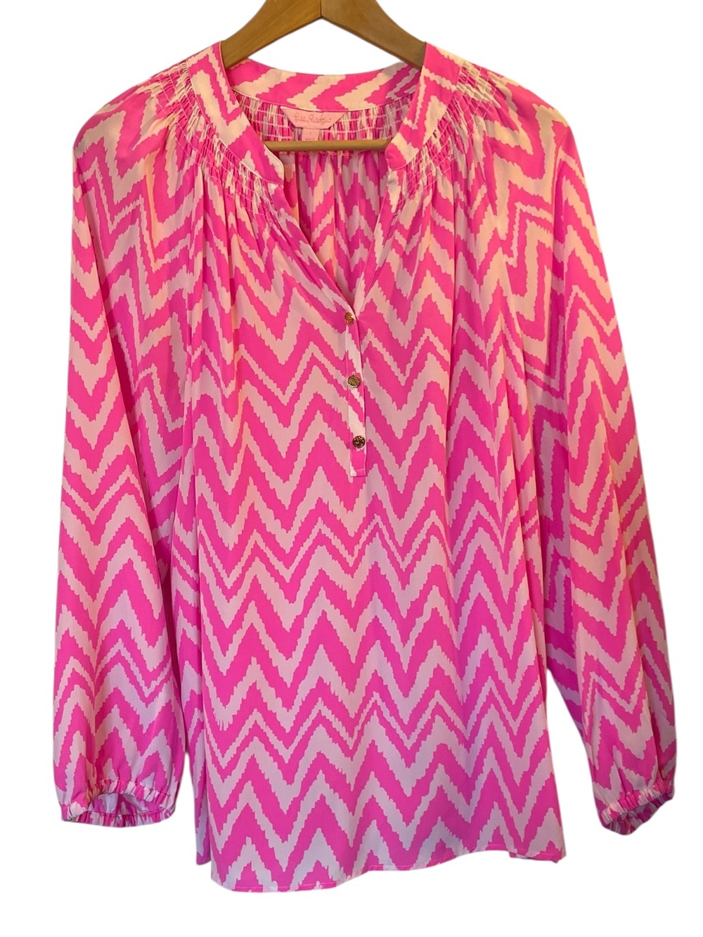 LILLY PULITZER Pink/White Silk Chevron Stripe Henley V-Neck Blouse Top - Large